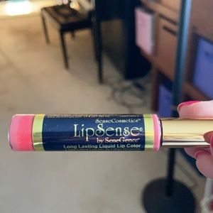LipSense-SassyZ
